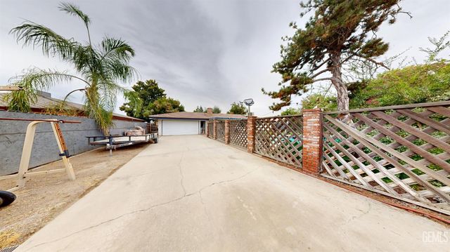 7503 Olive Drive, Bakersfield, CA 93308
