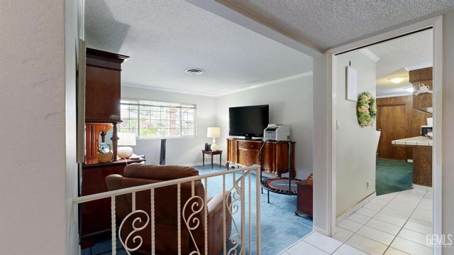 7503 Olive Drive, Bakersfield, CA 93308