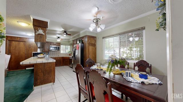 7503 Olive Drive, Bakersfield, CA 93308