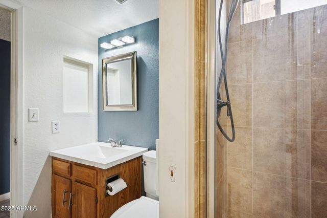 12214 S SHOSHONI Drive, Phoenix, AZ 85044