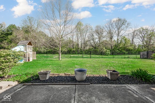 6712 Wilmot Lane, Avon, IN 46123