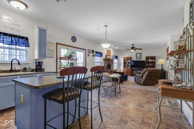 6712 Wilmot Lane, Avon, IN 46123