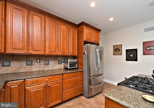 1651 N NORTH WALES RD, Norristown, PA 19403
