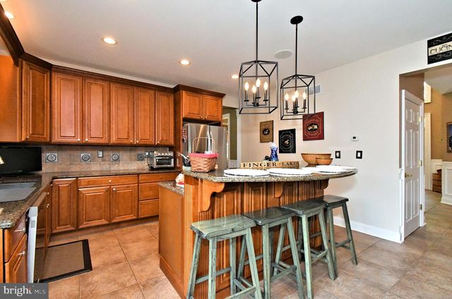 1651 N NORTH WALES RD, Norristown, PA 19403
