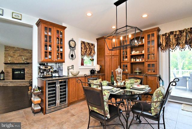 1651 N NORTH WALES RD, Norristown, PA 19403
