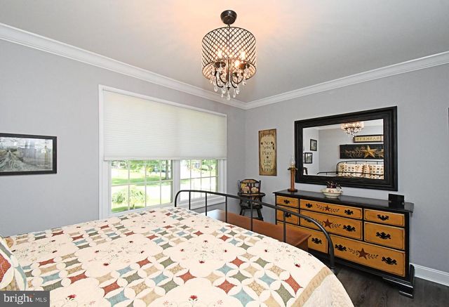 1651 N NORTH WALES RD, Norristown, PA 19403