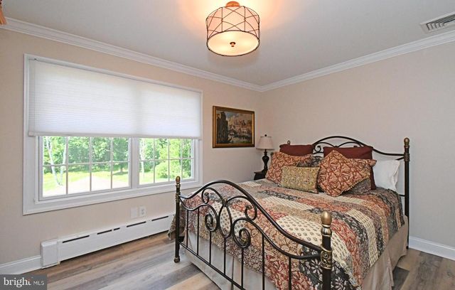 1651 N NORTH WALES RD, Norristown, PA 19403