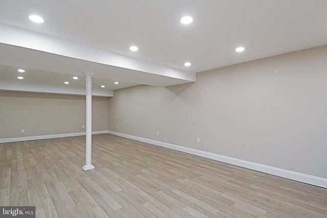 1651 N NORTH WALES RD, Norristown, PA 19403