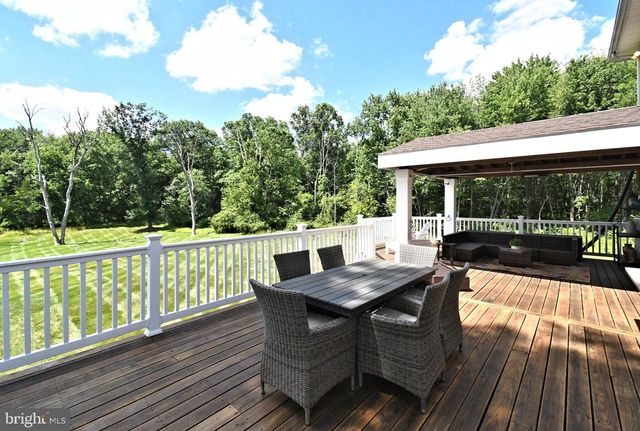 1651 N NORTH WALES RD, Norristown, PA 19403