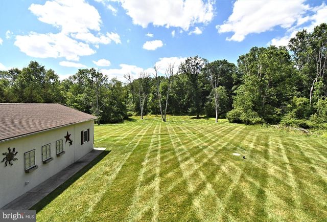 1651 N NORTH WALES RD, Norristown, PA 19403