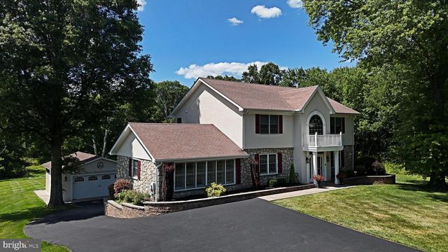 1651 N NORTH WALES RD, Norristown, PA 19403