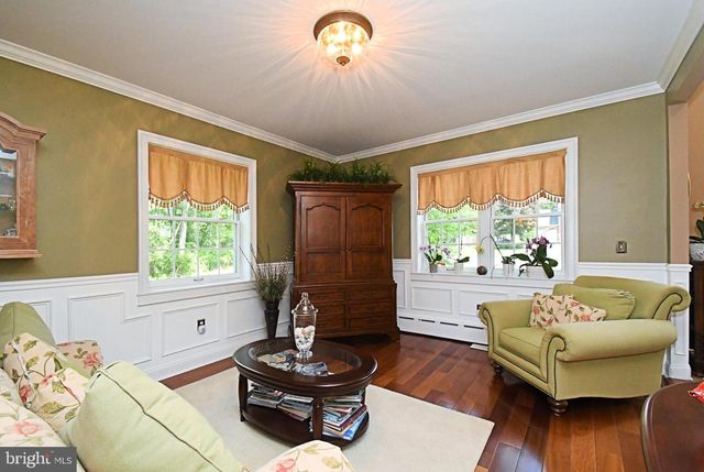 1651 N NORTH WALES RD, Norristown, PA 19403