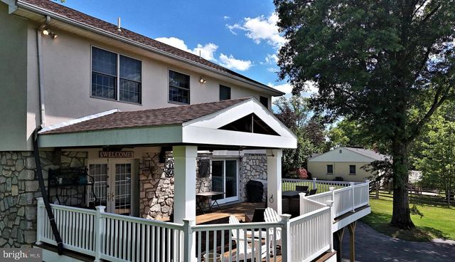 1651 N NORTH WALES RD, Norristown, PA 19403