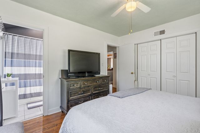 15000 Avers Avenue, Midlothian, IL 60445