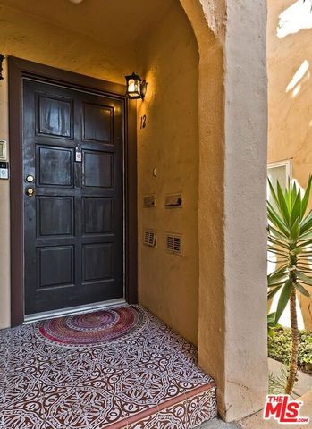 8155 Manitoba Street 12, Playa Del Rey (los Angeles), CA 90293