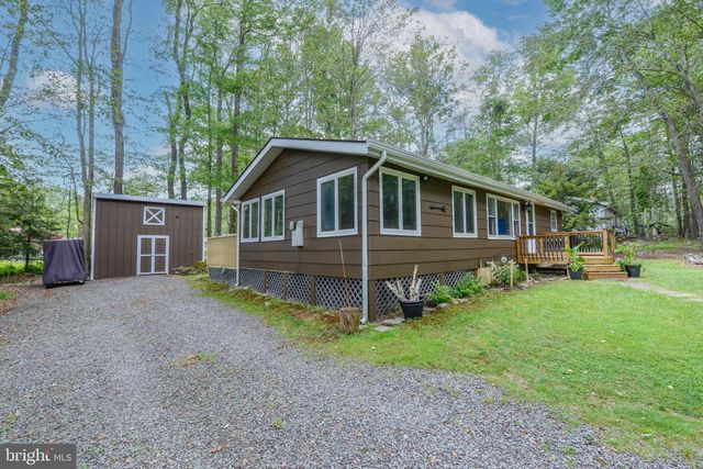 309 CARIBOU DR, Pocono Lake, PA 18347