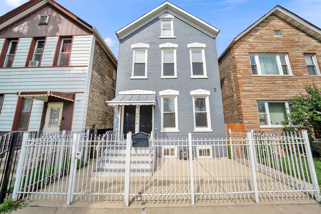 3816 S HONORE Street 2, Chicago, IL 60609