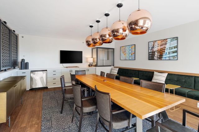 433 S 7th St 1609, Minneapolis, MN 55415