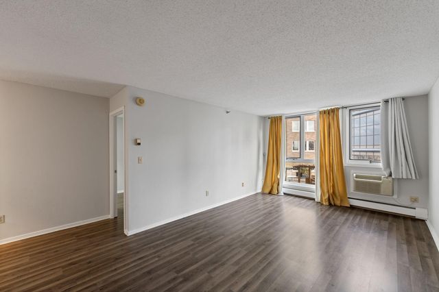 433 S 7th St 1609, Minneapolis, MN 55415