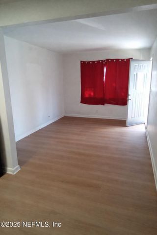 5627 BELAFONTE Drive, Jacksonville, FL 32209