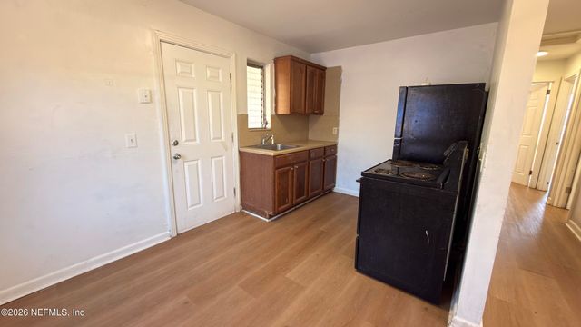 5627 BELAFONTE Drive, Jacksonville, FL 32209