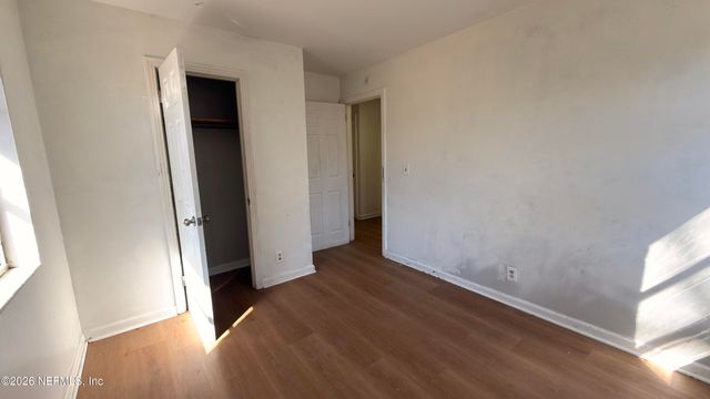 5627 BELAFONTE Drive, Jacksonville, FL 32209