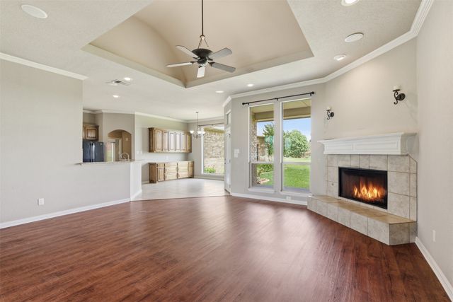 6900 Breezy Bluff Court, Fort Worth, TX 76126
