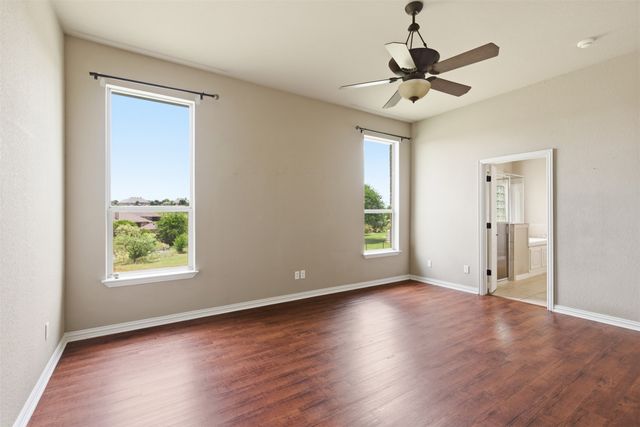 6900 Breezy Bluff Court, Fort Worth, TX 76126