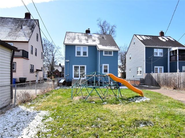 16412 Elsienna Avenue, Cleveland, OH 44135