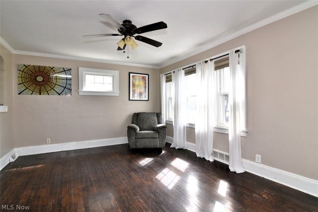 16412 Elsienna Avenue, Cleveland, OH 44135