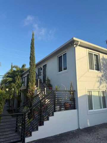 3805 S OLIVE Avenue 1, West Palm Beach, FL 33405