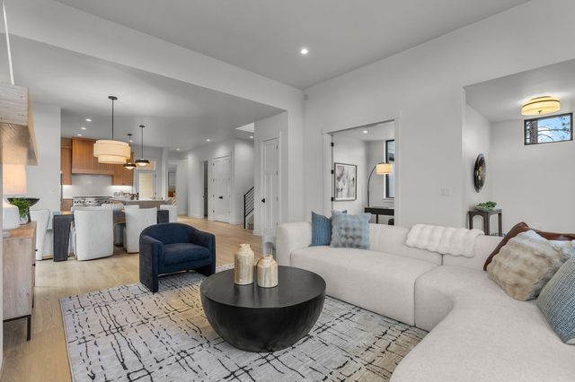 62552 NW Woodsman Loop, Bend, OR 97703