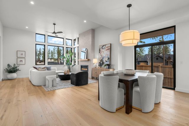 62552 NW Woodsman Loop, Bend, OR 97703