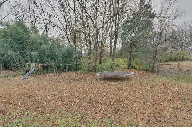 151 Evergreen Cir, Hendersonville, TN 37075