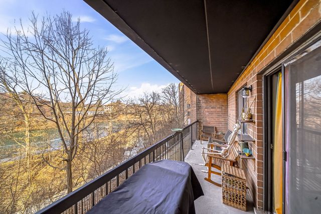 5980 Lake Bluff Drive 202, Tinley Park, IL 60477