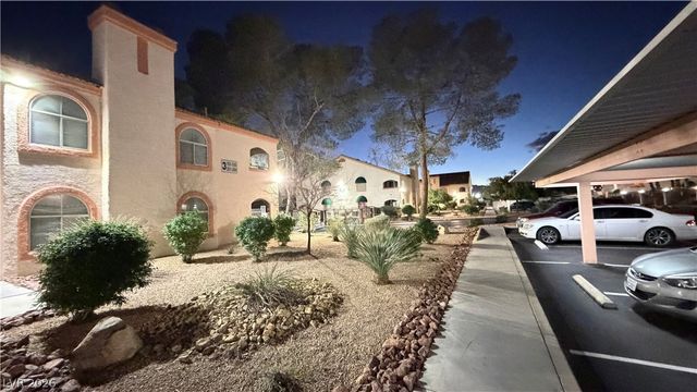 7570 FLAMINGO Road 101, Las Vegas, NV 89147