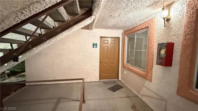 7570 FLAMINGO Road 101, Las Vegas, NV 89147