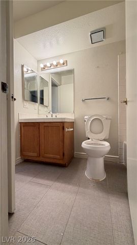 7570 FLAMINGO Road 101, Las Vegas, NV 89147