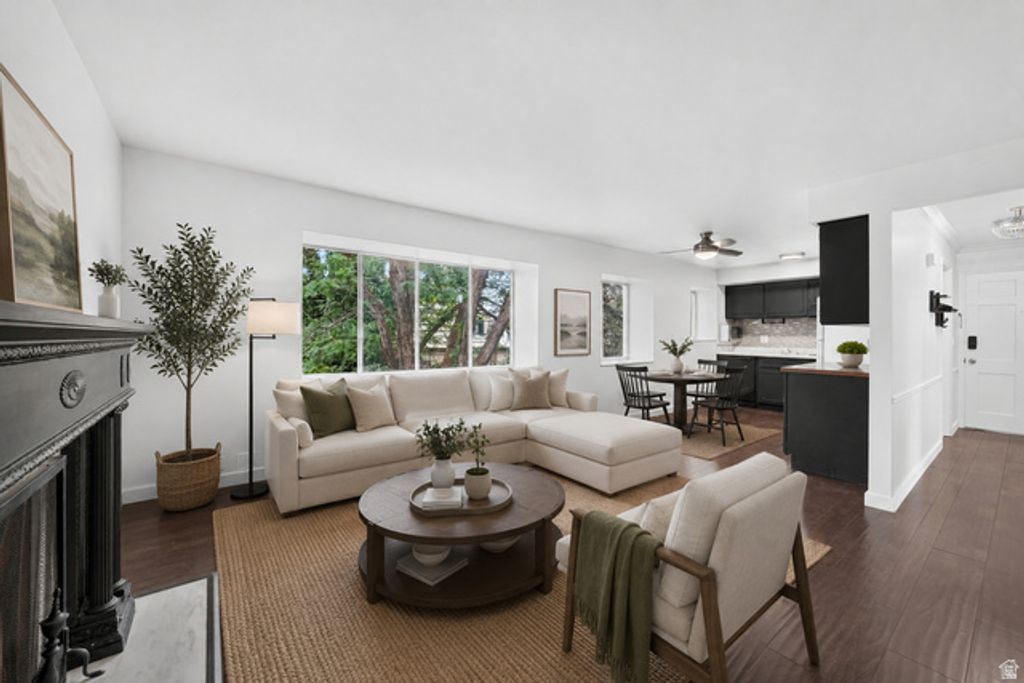 2220 E MURRAY HOLLADAY RD #231, Holladay, UT 84117 — exterior