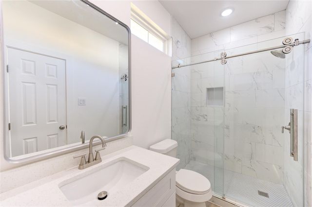 500 Road 5822, Cleveland, TX 77327