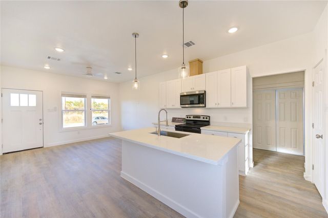 500 Road 5822, Cleveland, TX 77327