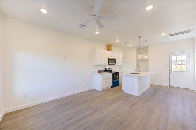 500 Road 5822, Cleveland, TX 77327