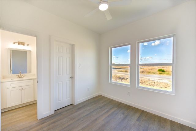 500 Road 5822, Cleveland, TX 77327