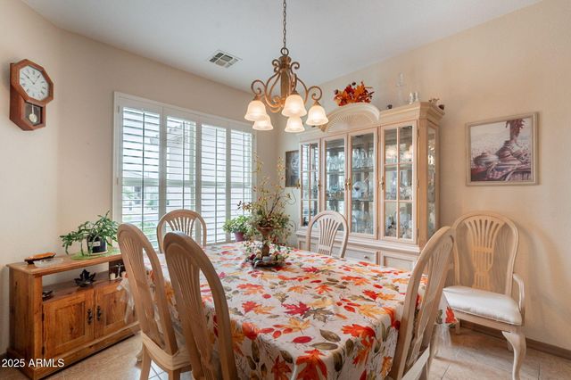 3826 E ROLLING GREEN Way, Chandler, AZ 85249