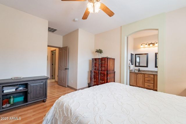 3826 E ROLLING GREEN Way, Chandler, AZ 85249