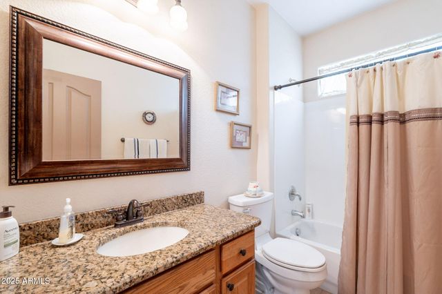 3826 E ROLLING GREEN Way, Chandler, AZ 85249