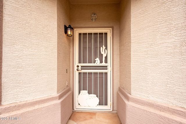 3826 E ROLLING GREEN Way, Chandler, AZ 85249