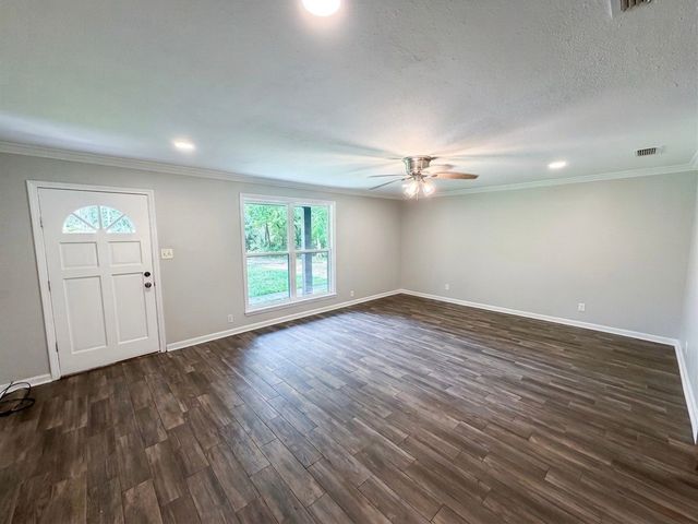 8942 Dakota Huse Lane, Greenwood, LA 71033