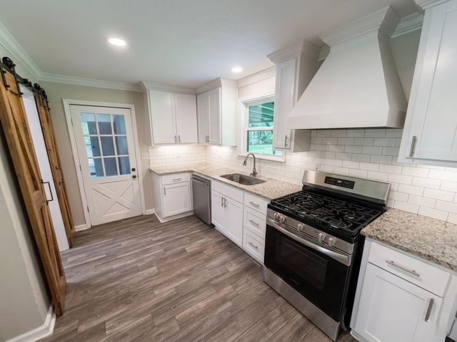 8942 Dakota Huse Lane, Greenwood, LA 71033
