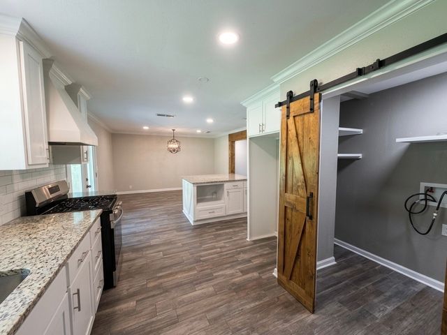 8942 Dakota Huse Lane, Greenwood, LA 71033
